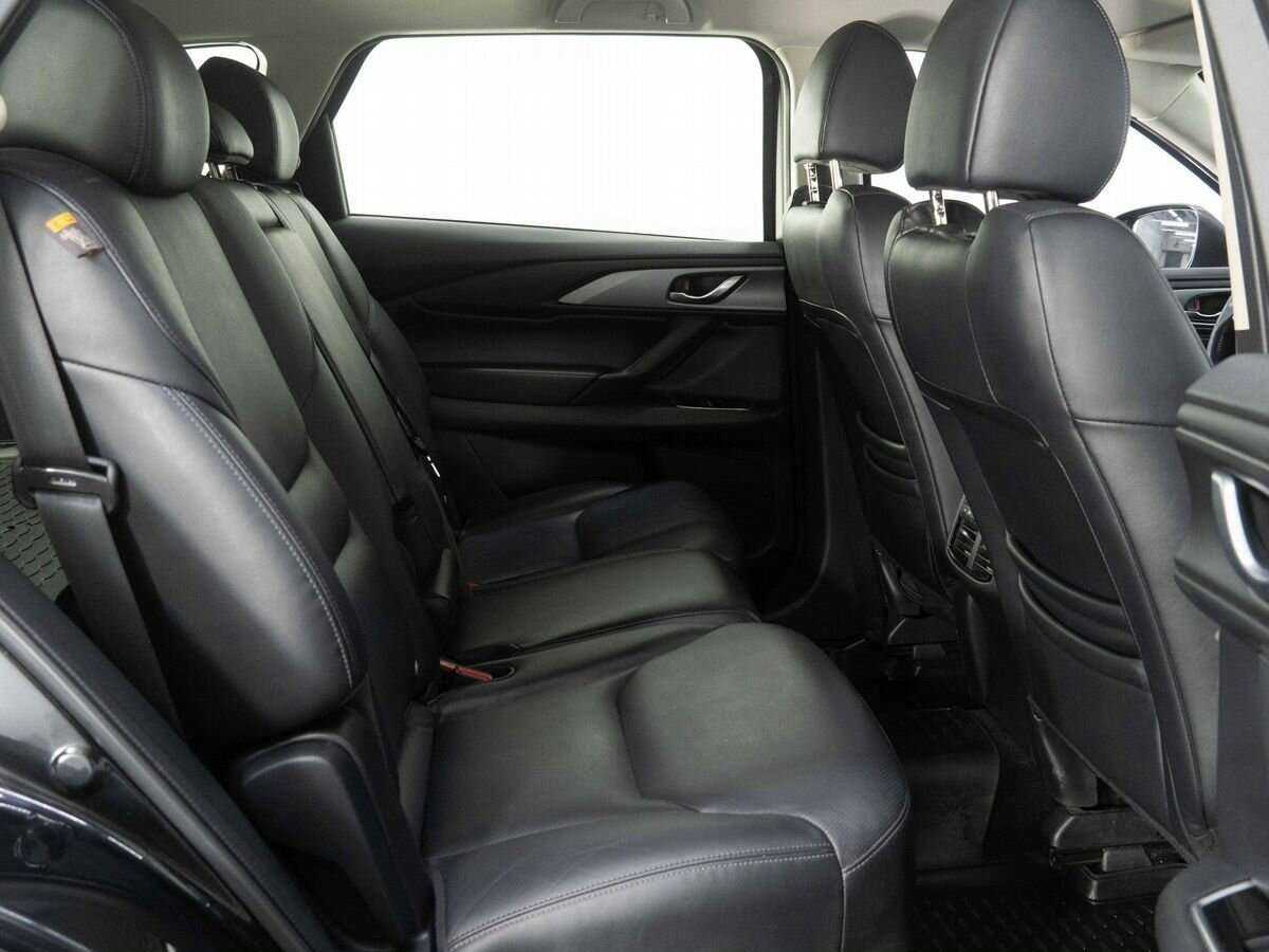 Mazda CX-9 2018 года с пробегом. Фото: #21