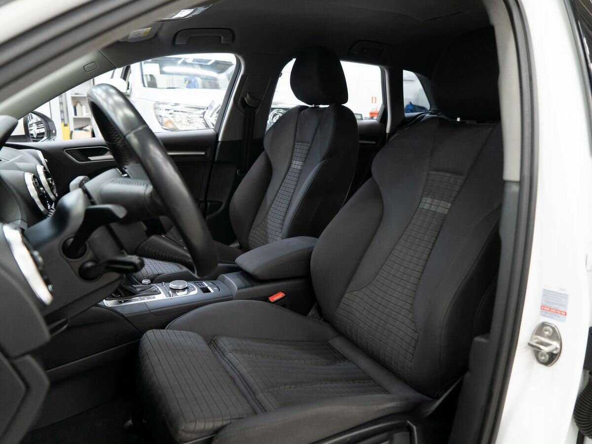 Audi A3 2017 года с пробегом. Фото: #6