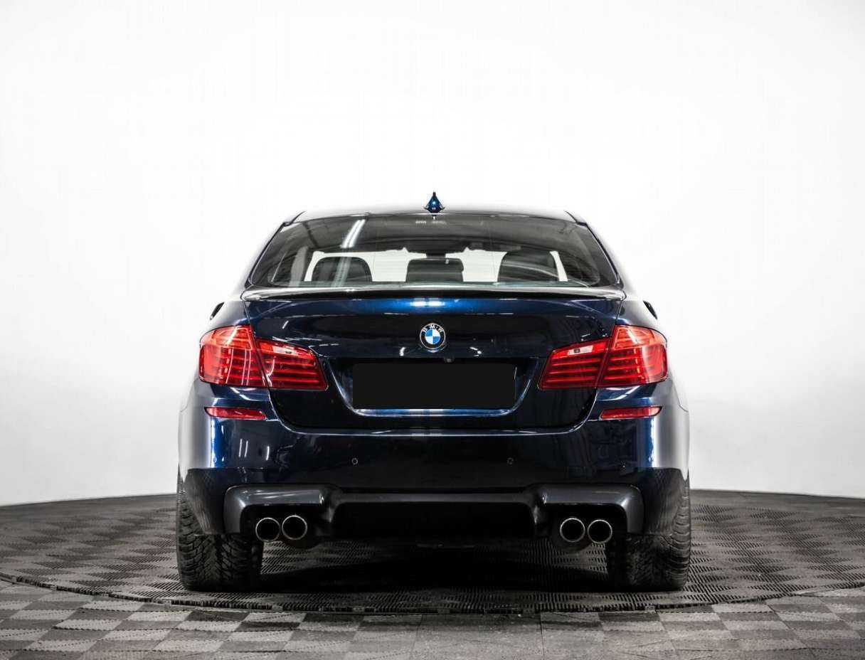 BMW 5 серии 2014 года с пробегом. Фото: #1