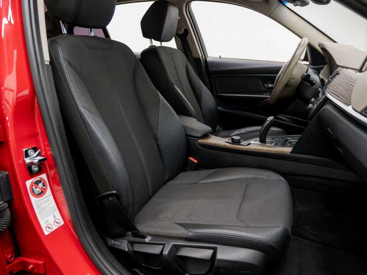 BMW 3 серии 2012 года с пробегом. Фото: #4