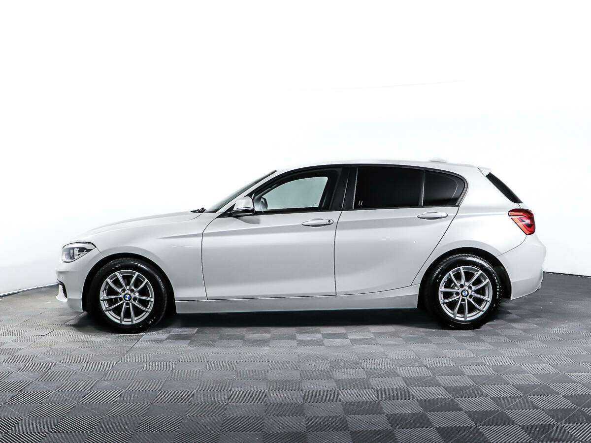 BMW 1 серии 2017 года с пробегом. Фото: #3