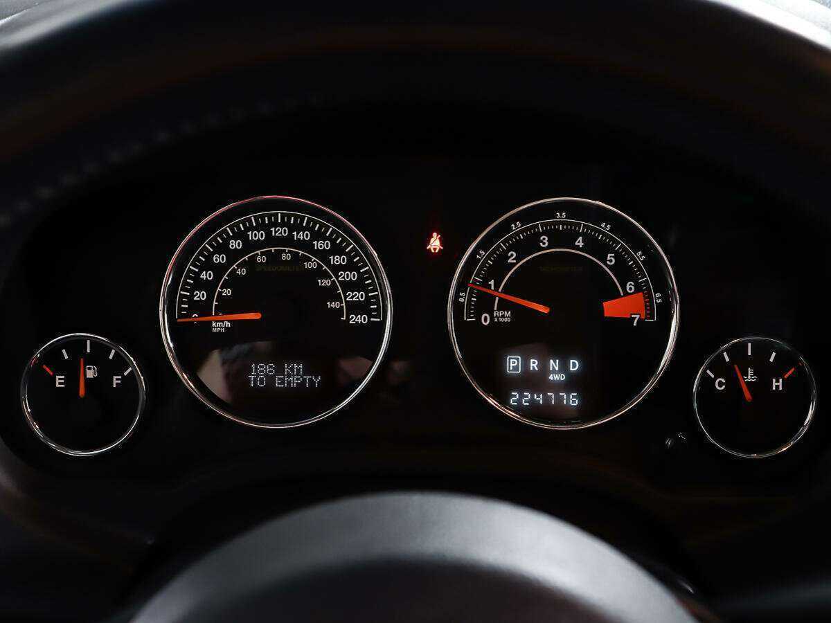 Jeep Compass 2013 года с пробегом. Фото: #12