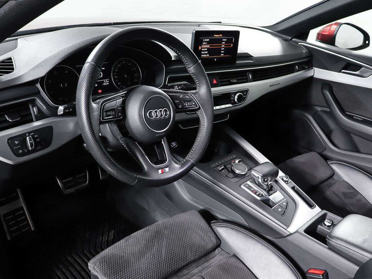 Audi A5 2018 года с пробегом. Фото: #12