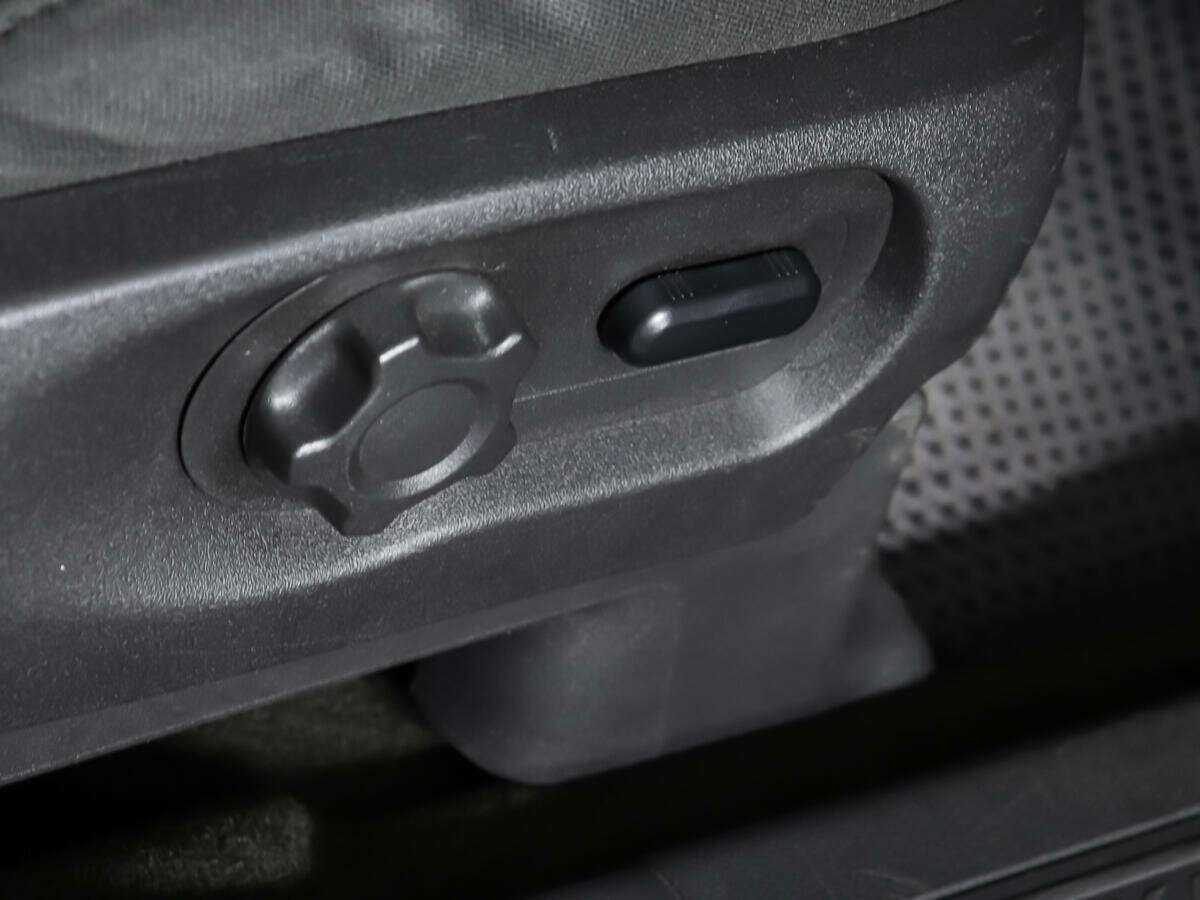 Ford Explorer 2013 года с пробегом. Фото: #14