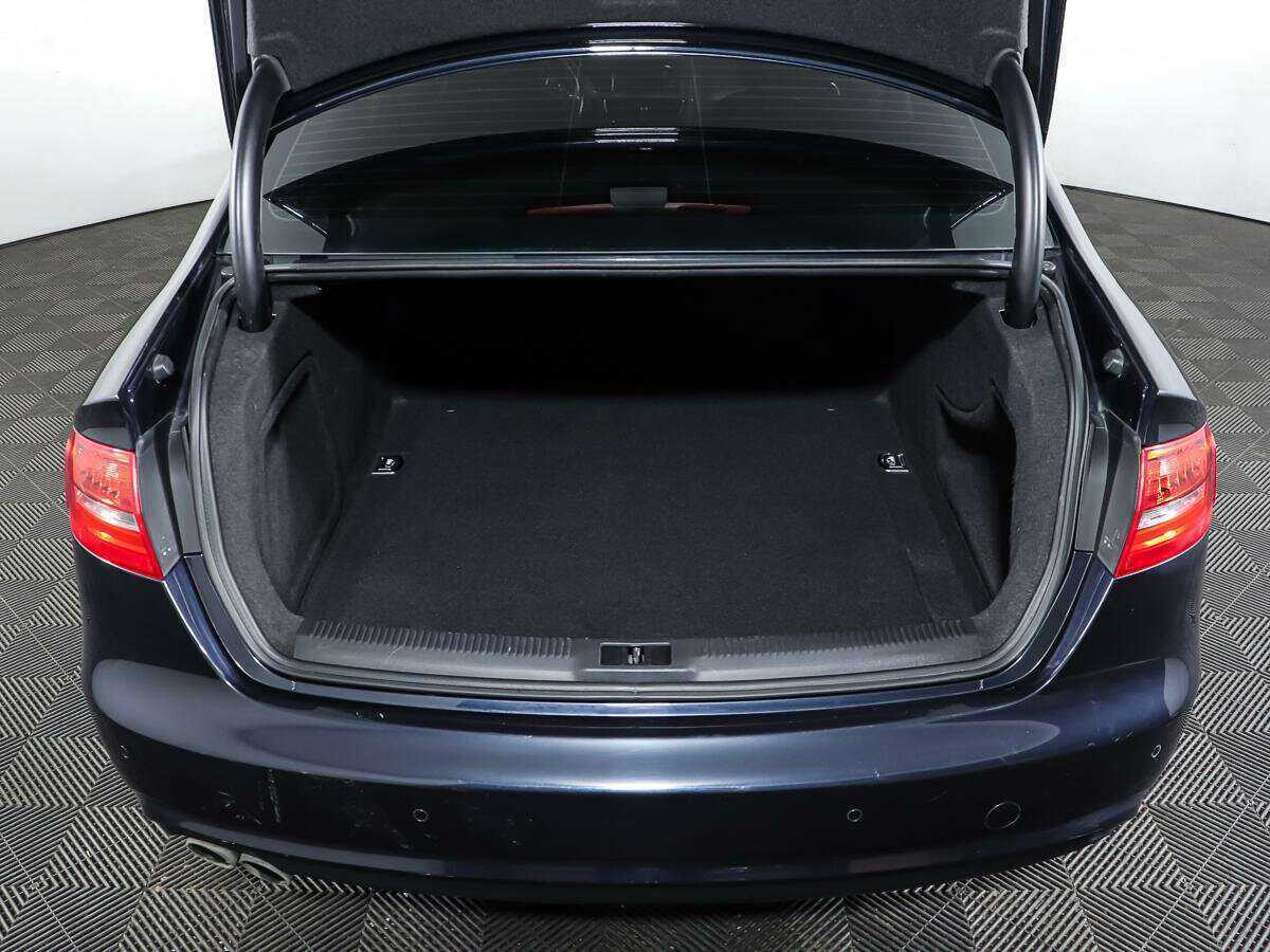 Audi A4 2014 года с пробегом. Фото: #9