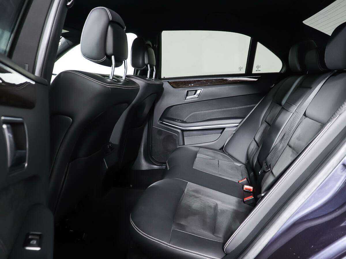 Mercedes-Benz E-Класс 2015 года с пробегом. Фото: #9