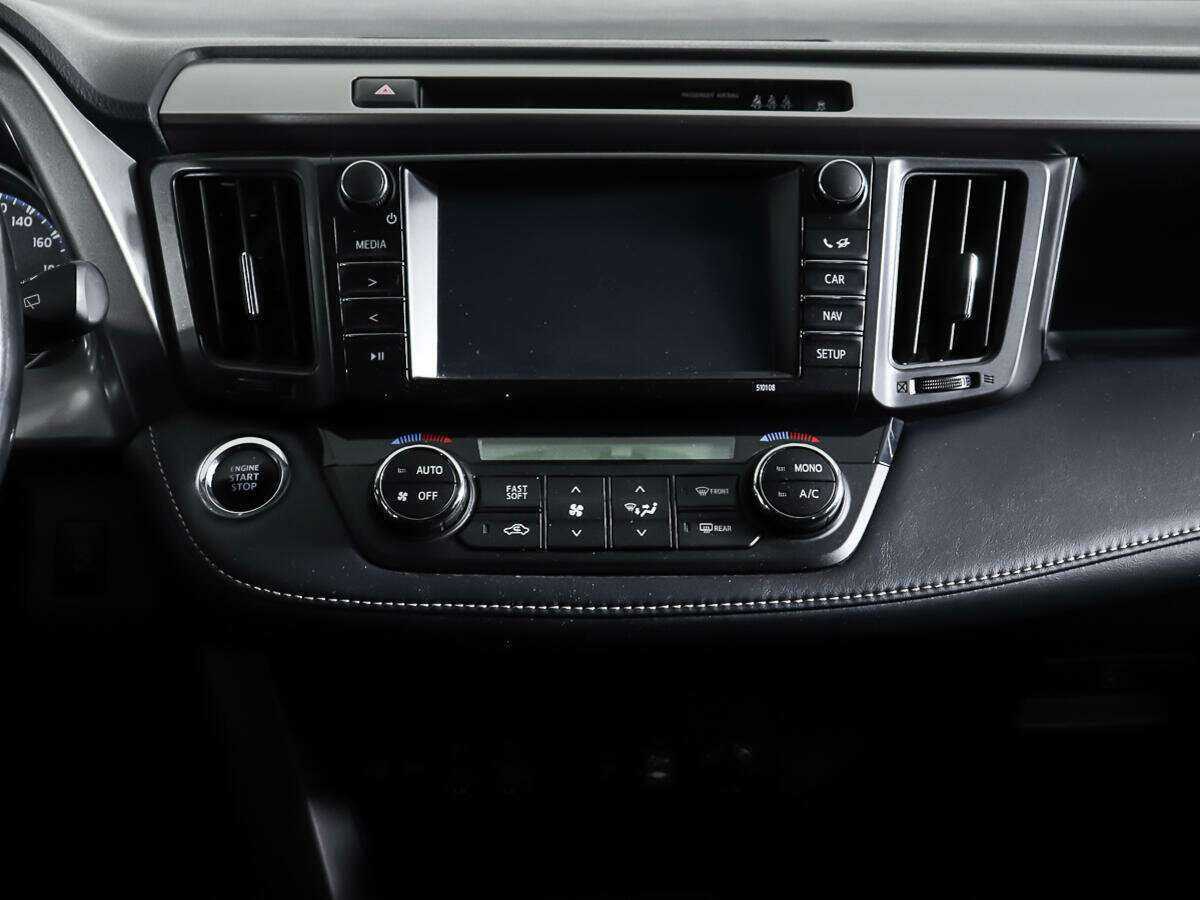 Toyota RAV4 2019 года с пробегом. Фото: #11