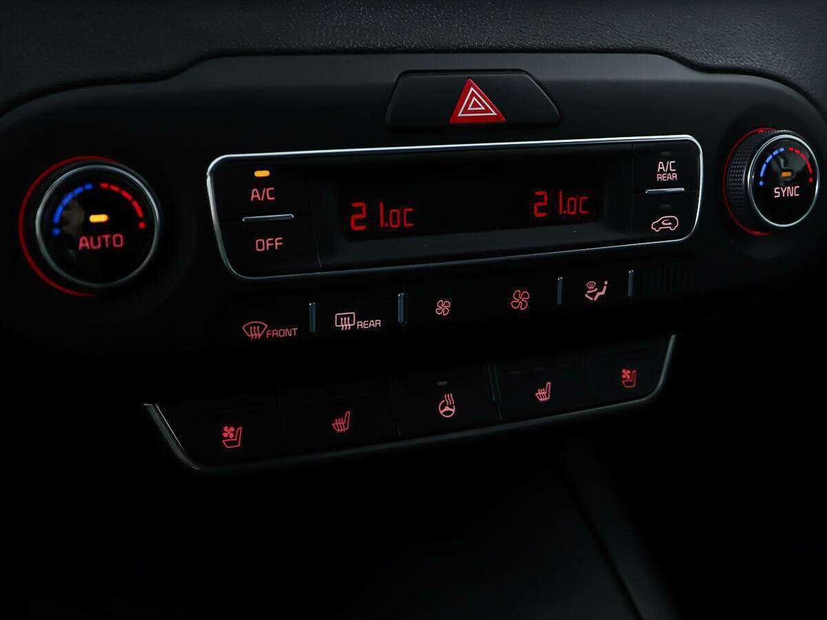 Kia Sorento 2018 года с пробегом. Фото: #16