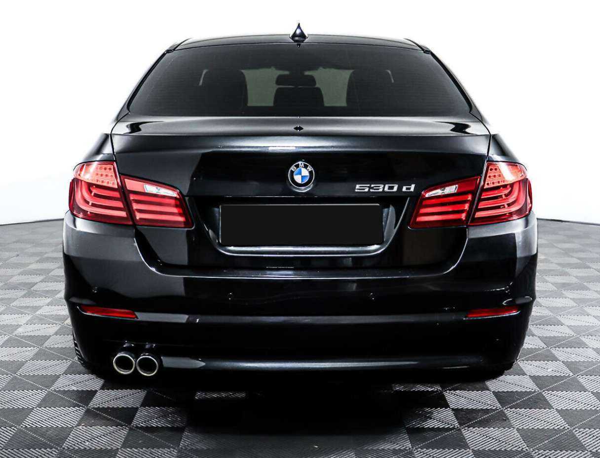 BMW 5 серии 2012 года с пробегом. Фото: #5