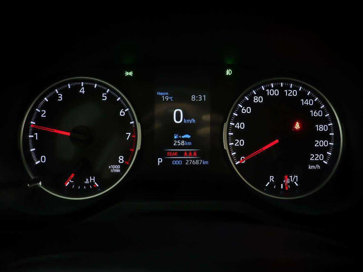 Toyota RAV4 2019 года с пробегом. Фото: #13