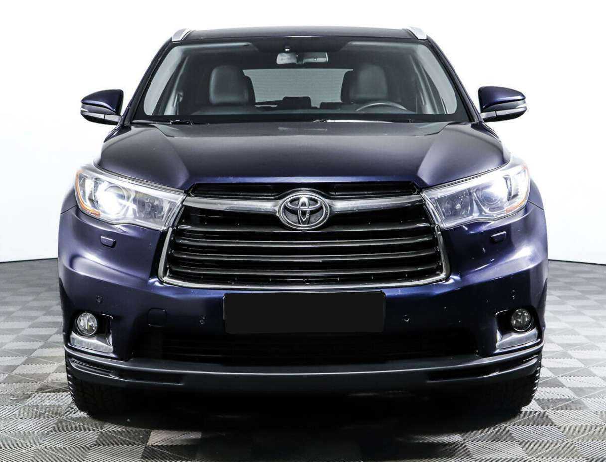 Toyota Highlander 2015 года с пробегом. Фото: #1