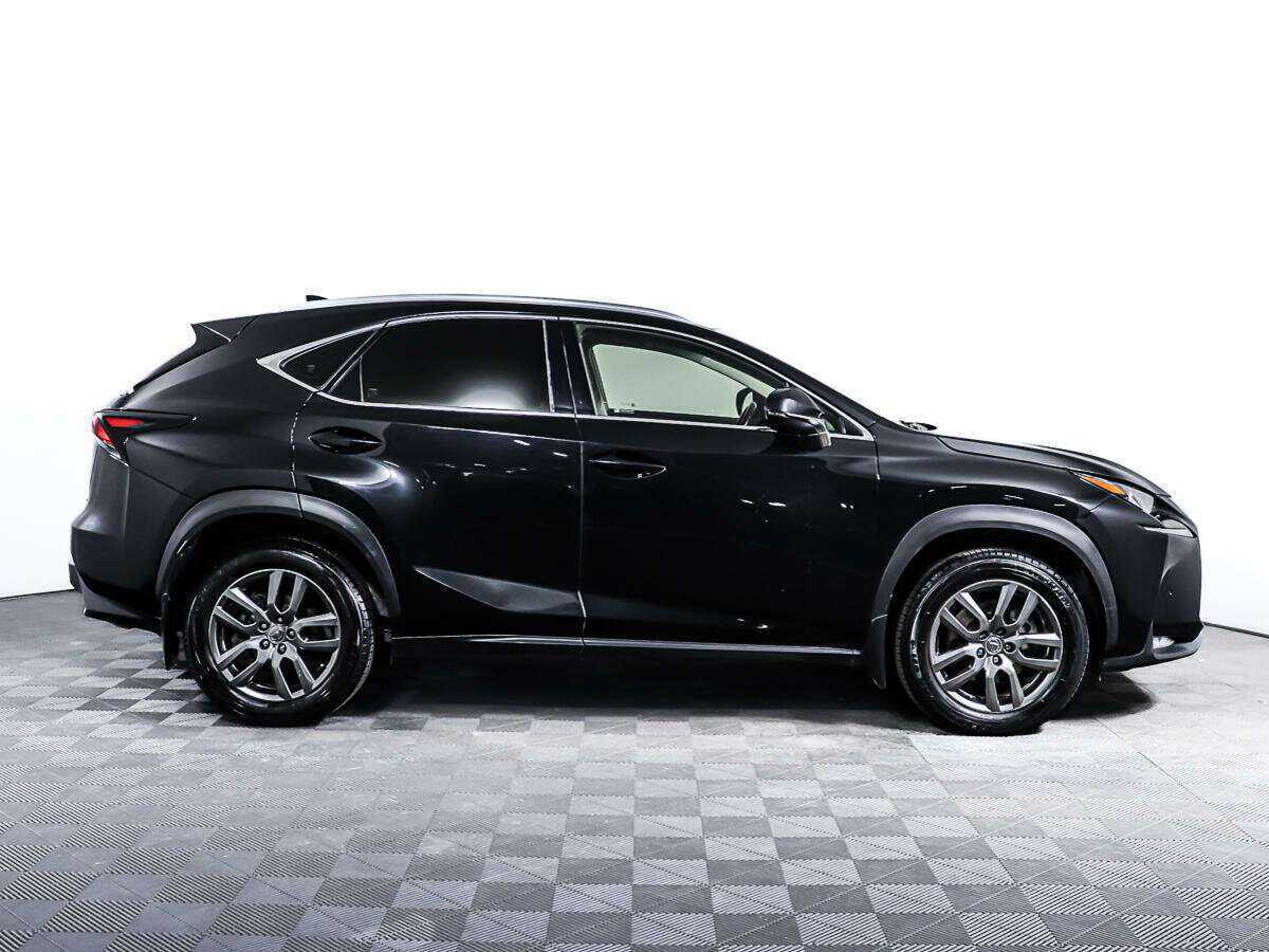 Lexus NX 2015 года с пробегом. Фото: #3
