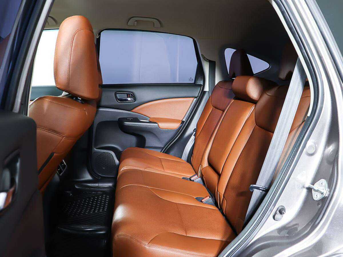 Honda CR-V 2017 года с пробегом. Фото: #9