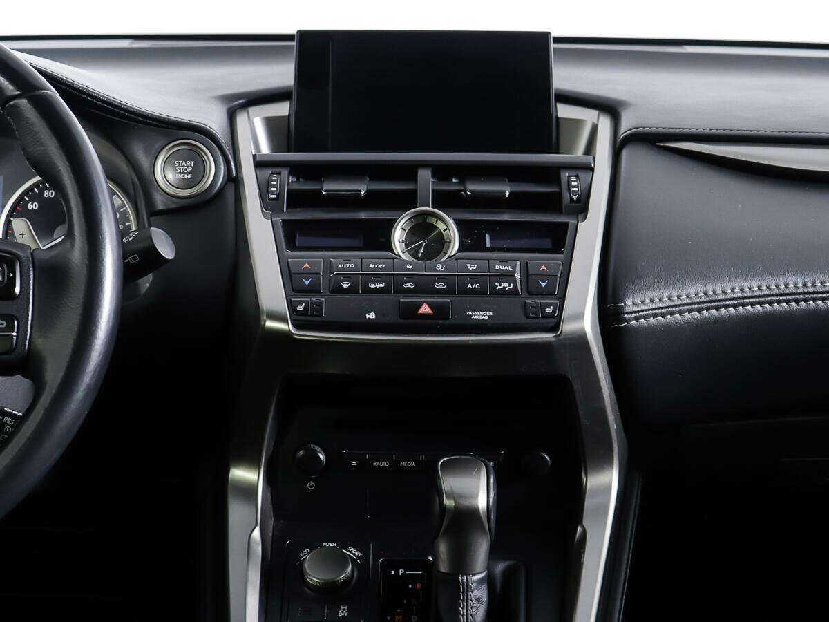 Lexus NX 2014 года с пробегом. Фото: #11