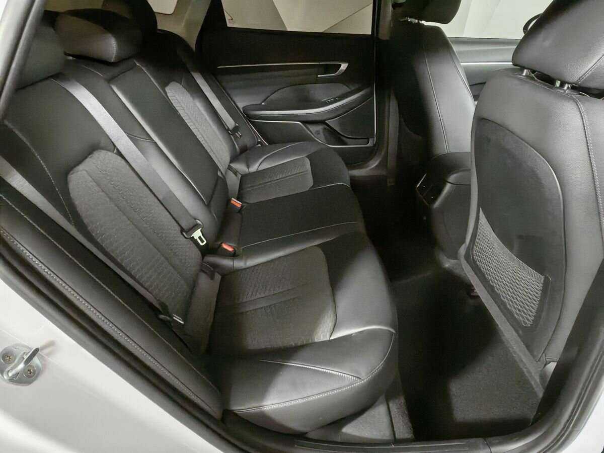 Hyundai Sonata 2019 года с пробегом. Фото: #10