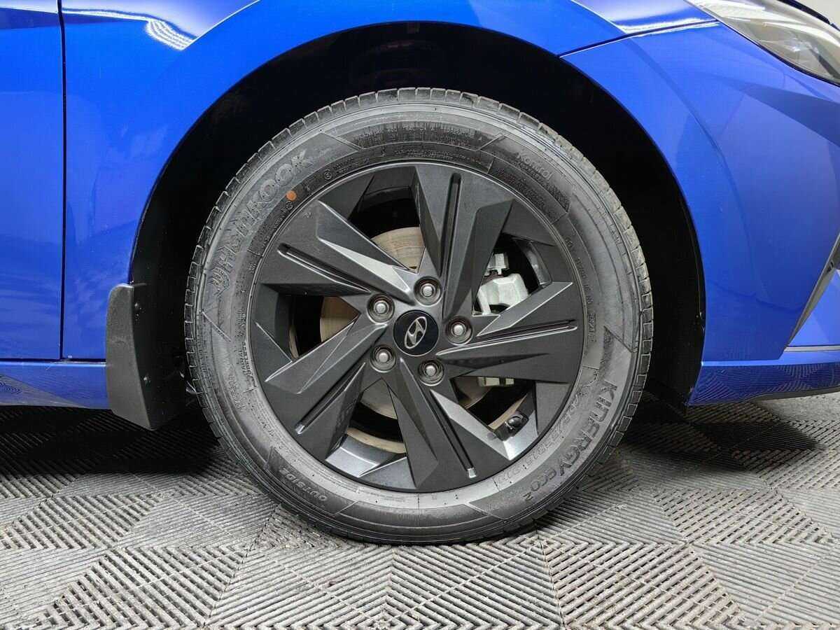 Hyundai Elantra 2022 года с пробегом. Фото: #15