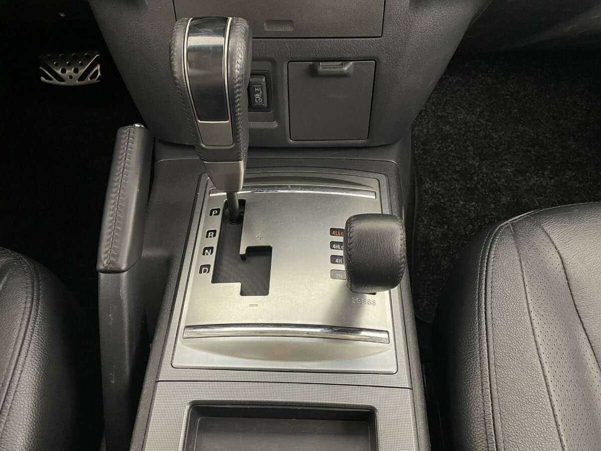 Mitsubishi Pajero 2012 года с пробегом. Фото: #10