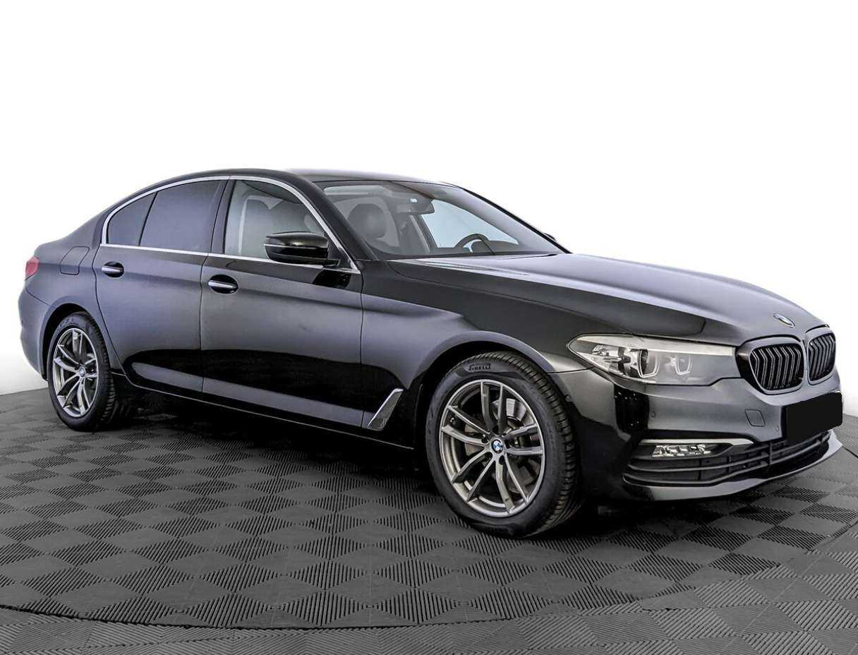 BMW 5 серии 2018 года с пробегом. Фото: #2