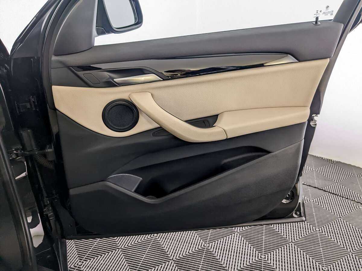 BMW X1 2021 года с пробегом. Фото: #19