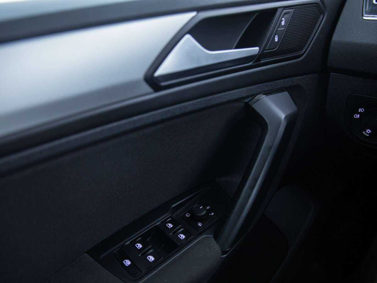Volkswagen Tiguan 2020 года с пробегом. Фото: #16
