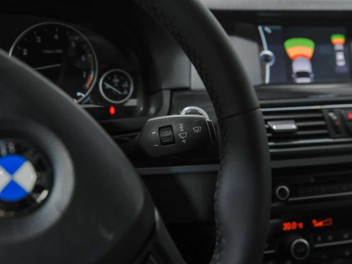 BMW 5 серии 2013 года с пробегом. Фото: #7