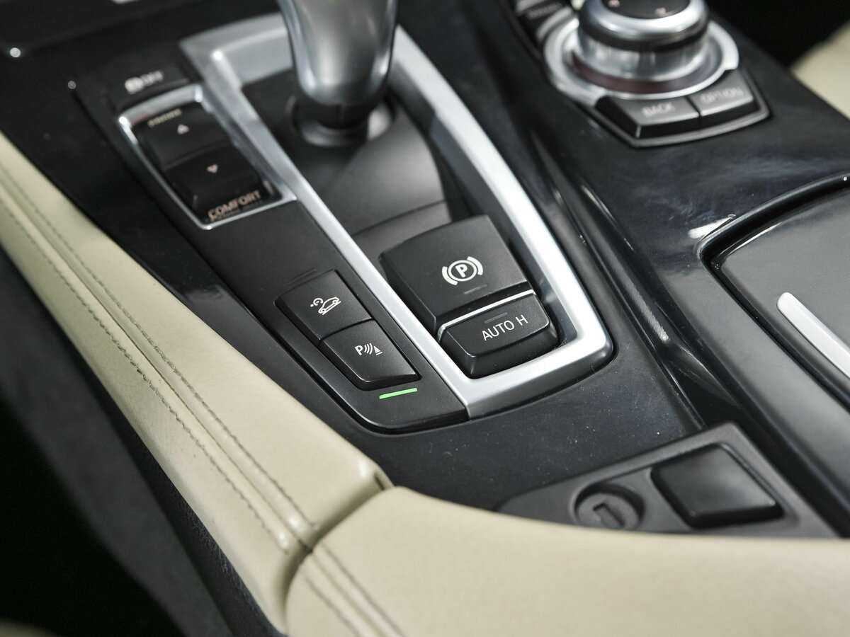 BMW 5 серии 2013 года с пробегом. Фото: #14