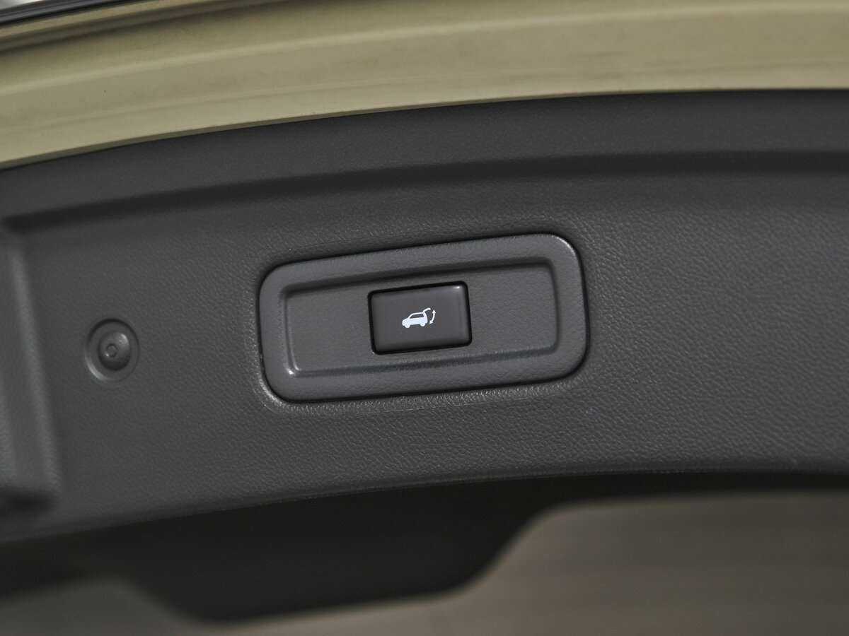 Infiniti FX 2012 года с пробегом. Фото: #20