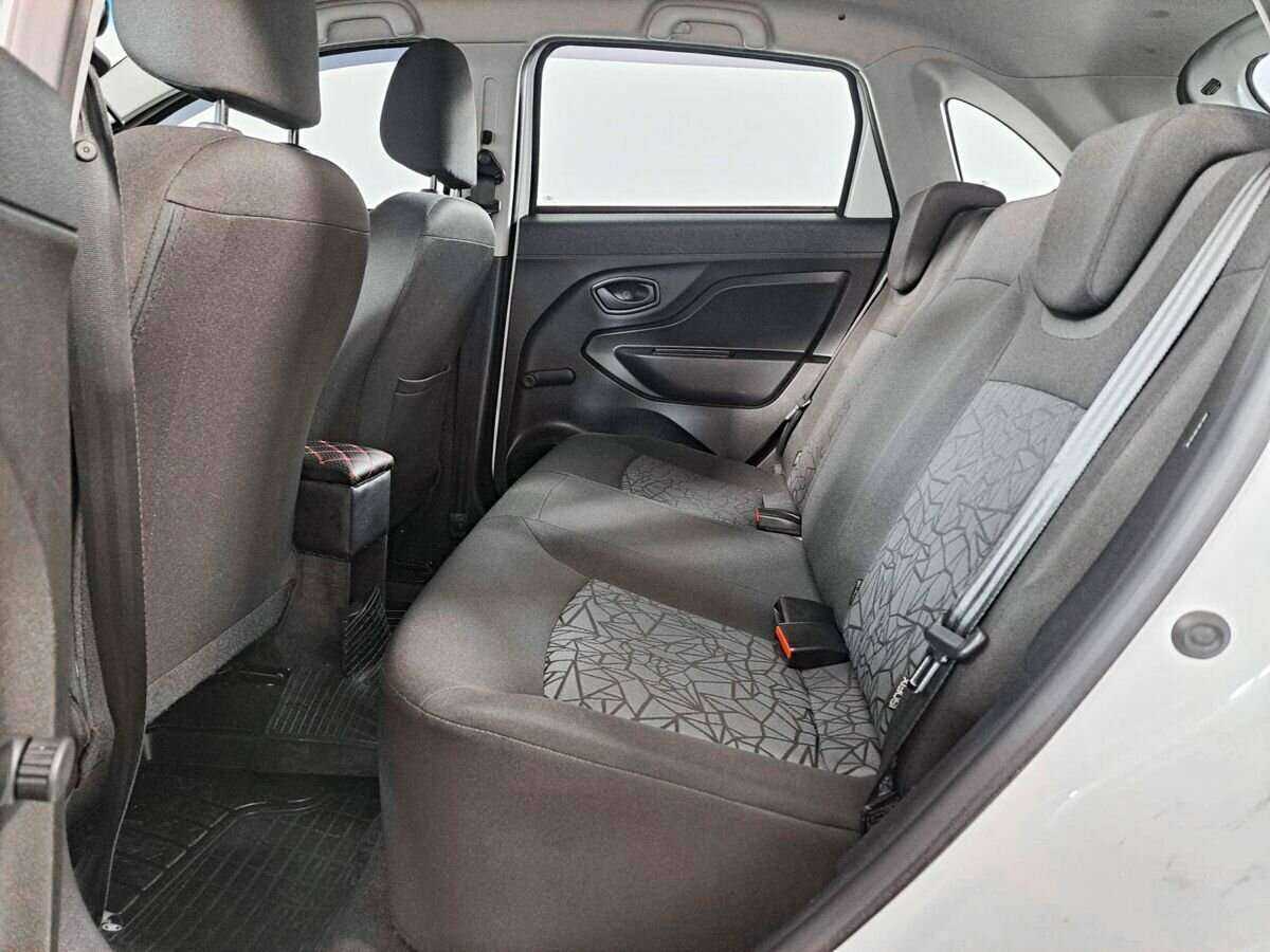 Б/У Лада (ВАЗ) ИКСРЭЙ 2017 года. Фото: #9