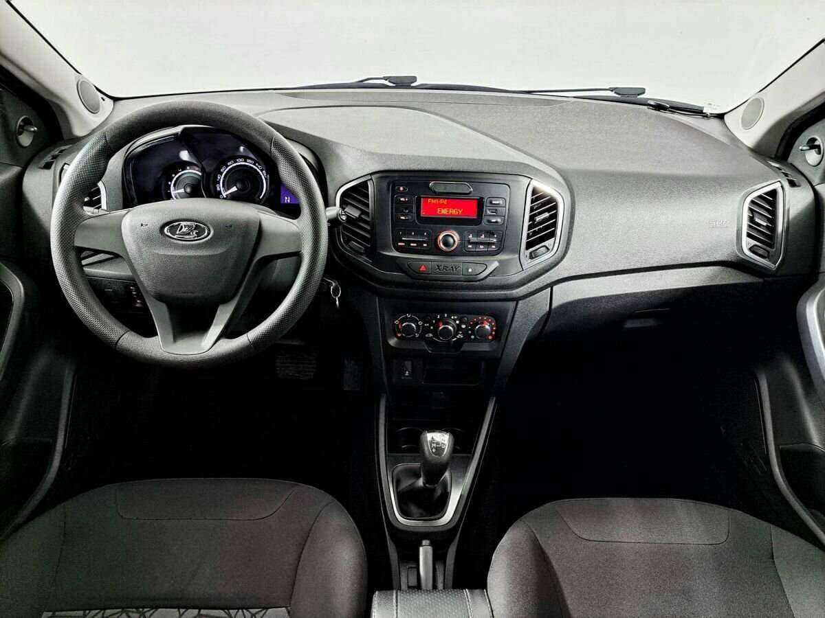 Б/У Лада (ВАЗ) ИКСРЭЙ 2018 года. Фото: #11