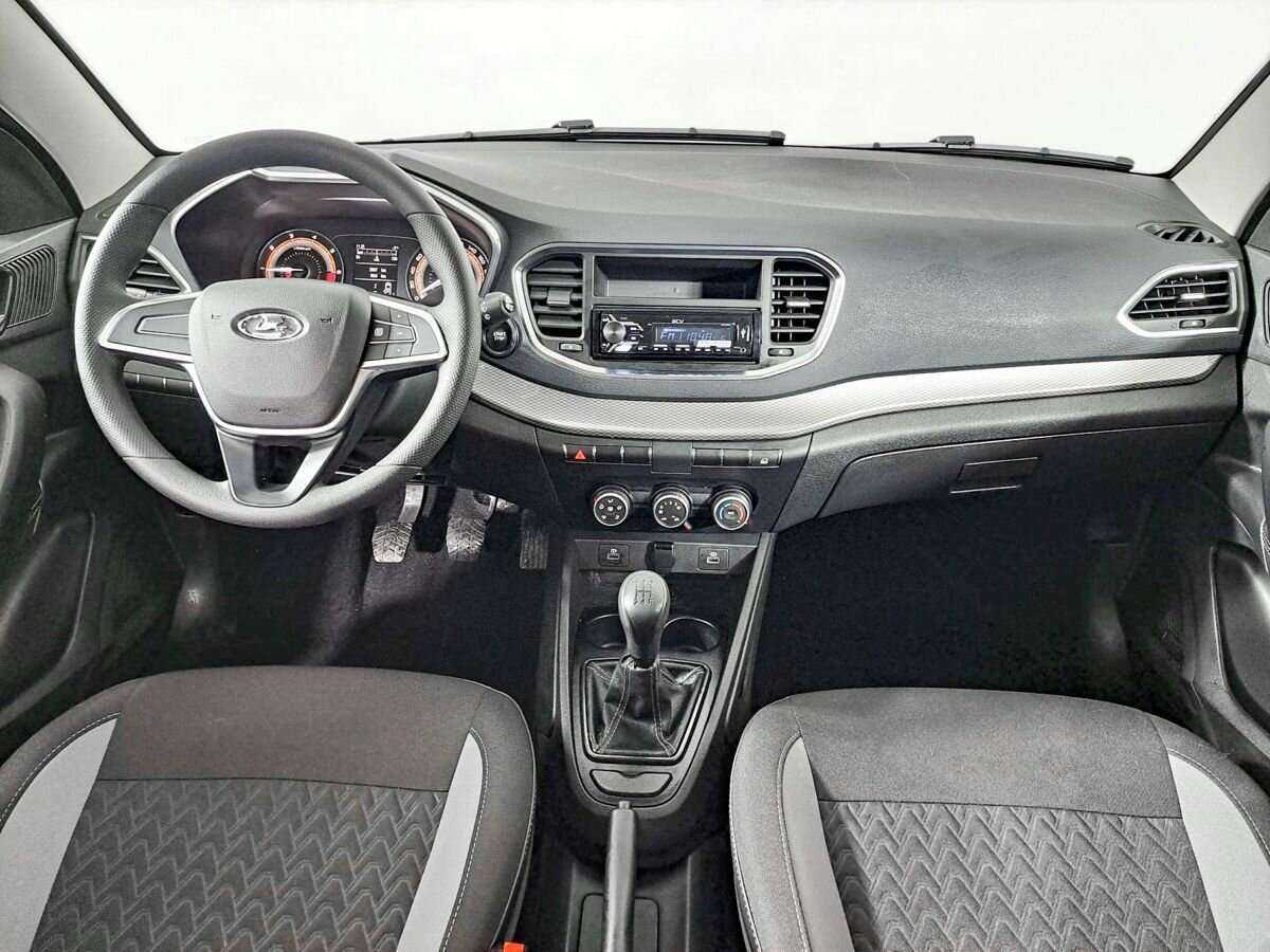 Lada (ВАЗ) Vesta 2023 года с пробегом. Фото: #13