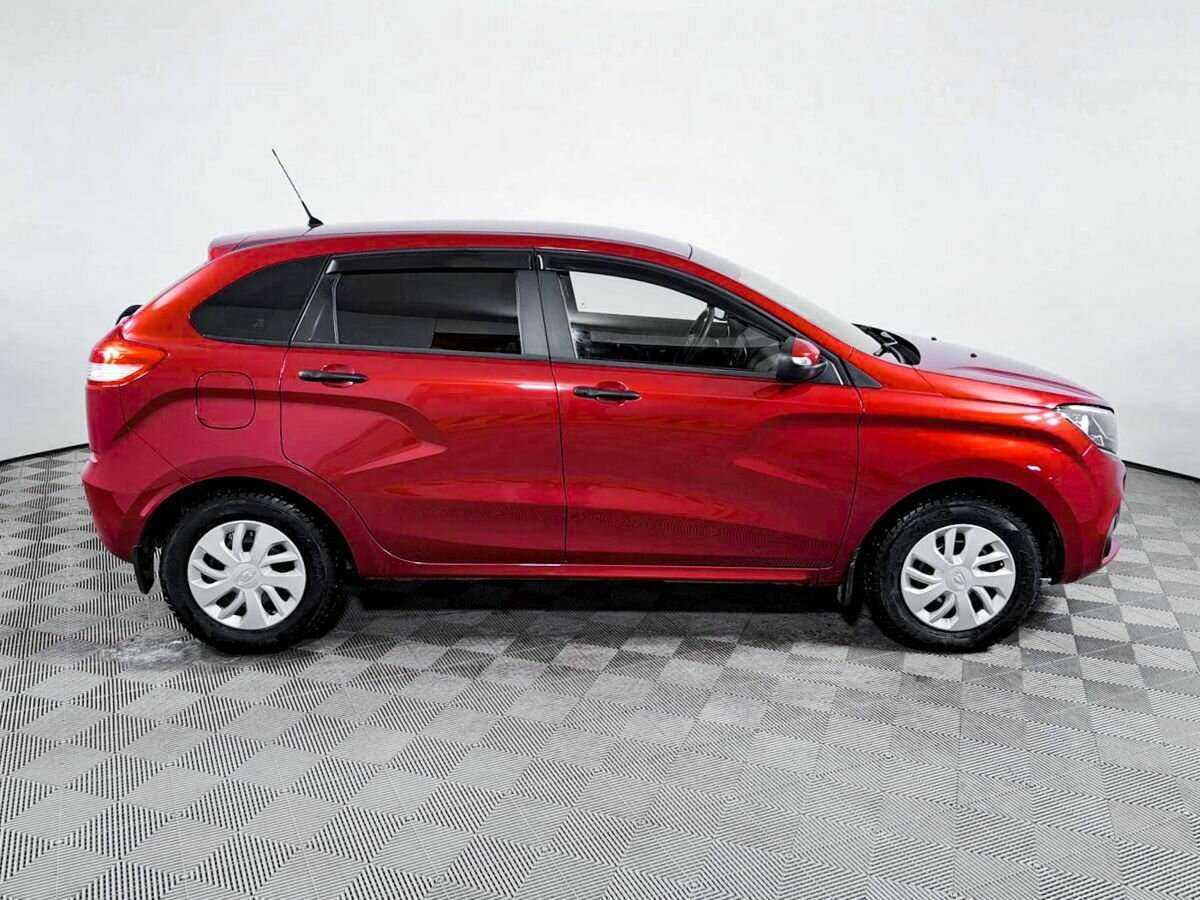 Б/У Лада (ВАЗ) ИКСРЭЙ 2018 года. Фото: #3