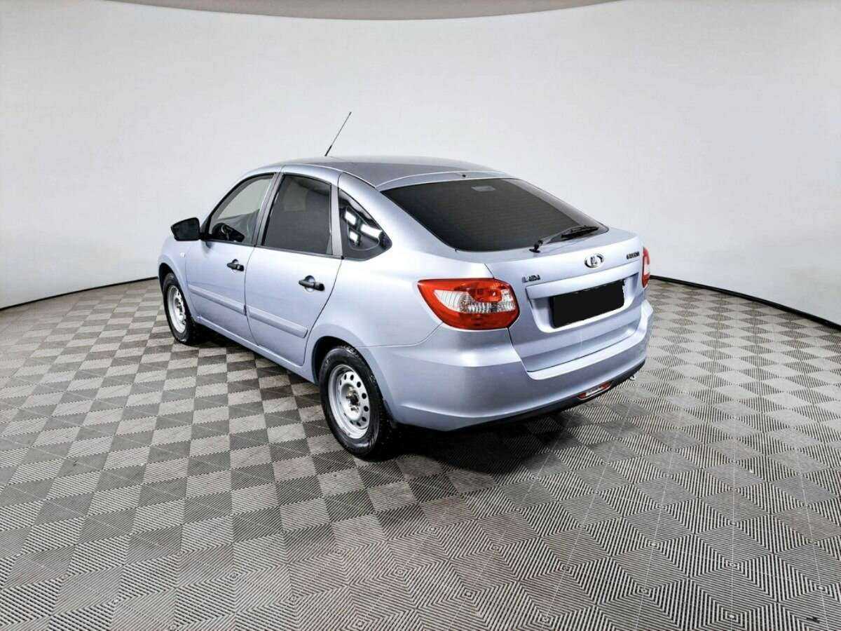 Б/У Лада (ВАЗ) Гранта 2017 года. Фото: #6