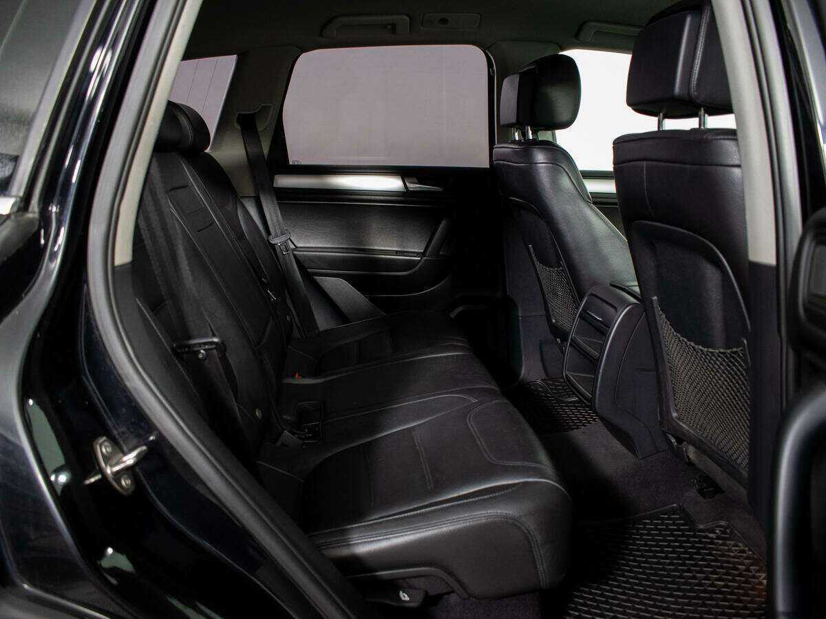 Volkswagen Touareg 2012 года с пробегом. Фото: #9