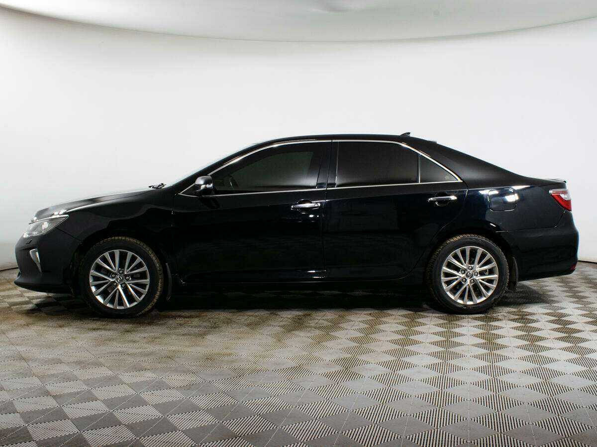 Toyota Camry 2017 года с пробегом. Фото: #6