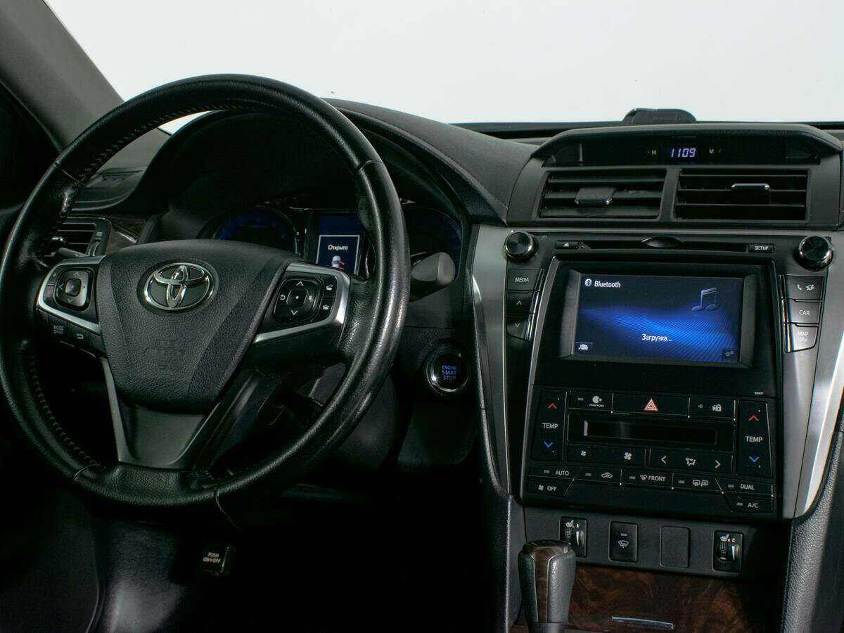 Toyota Camry 2017 года с пробегом. Фото: #10