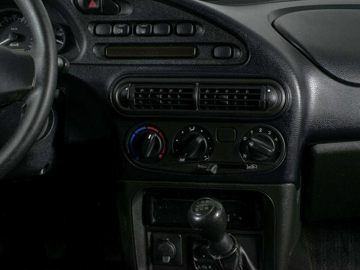 Chevrolet Niva 2018 года с пробегом. Фото: #8