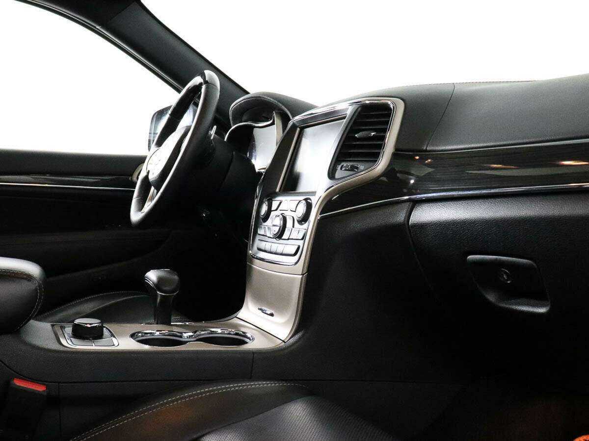 Jeep Grand Cherokee 2014 года с пробегом. Фото: #6
