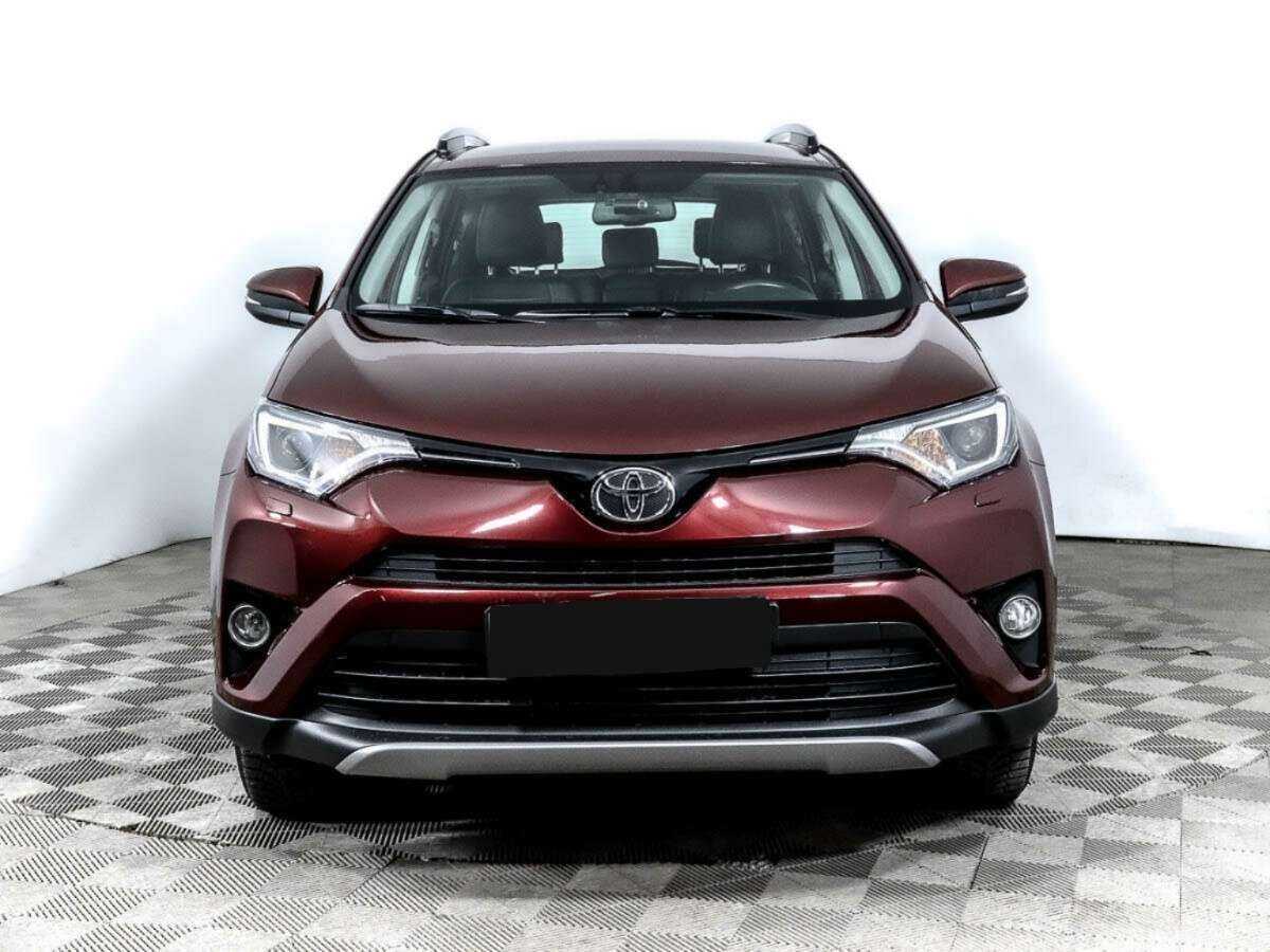 Toyota RAV4 2016 года с пробегом. Фото: #1
