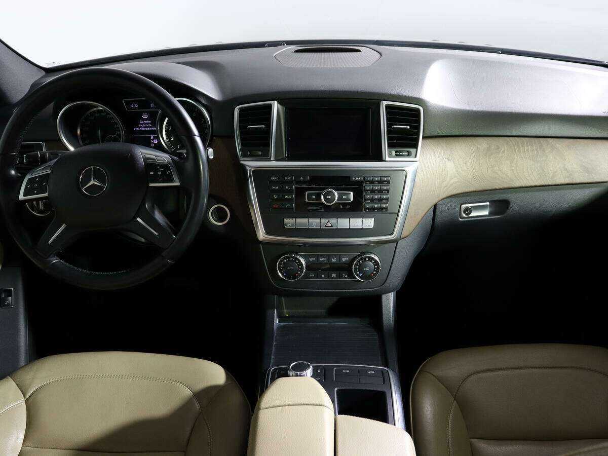 Mercedes-Benz M-Класс 2012 года с пробегом. Фото: #9