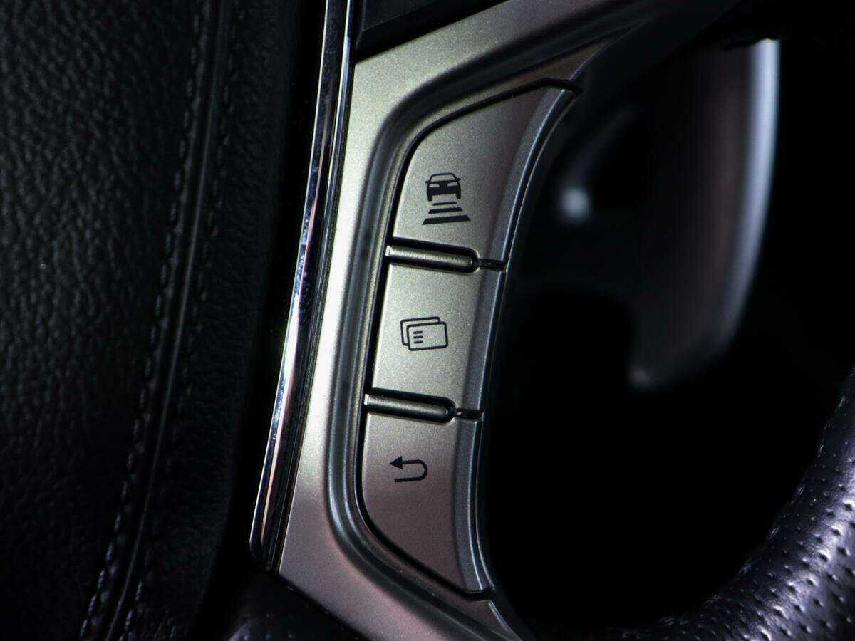 Mitsubishi Pajero Sport 2018 года с пробегом. Фото: #24