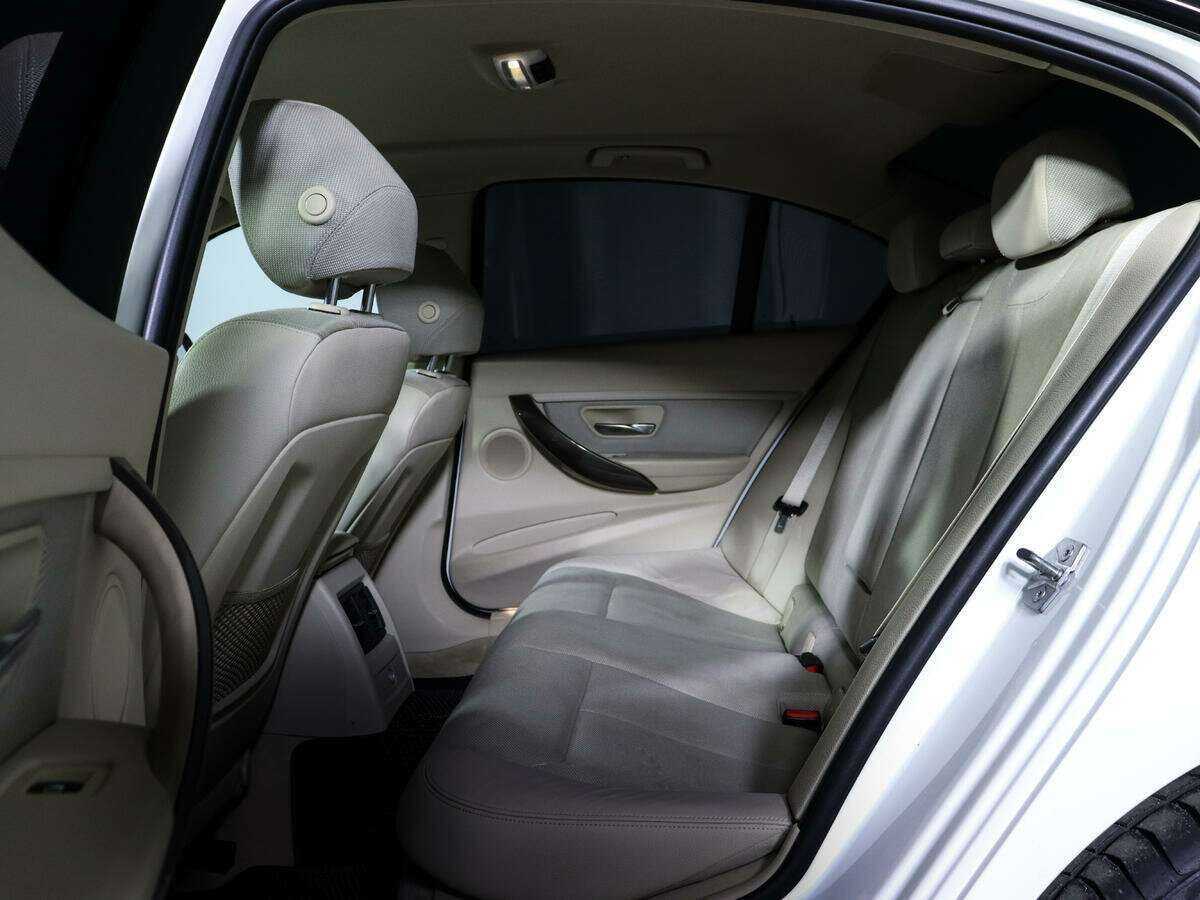 BMW 3 серии 2013 года с пробегом. Фото: #7