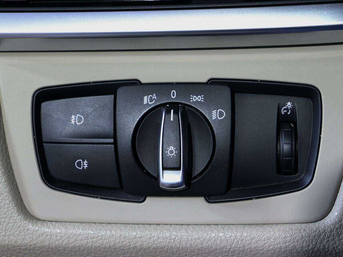 BMW 3 серии 2013 года с пробегом. Фото: #13