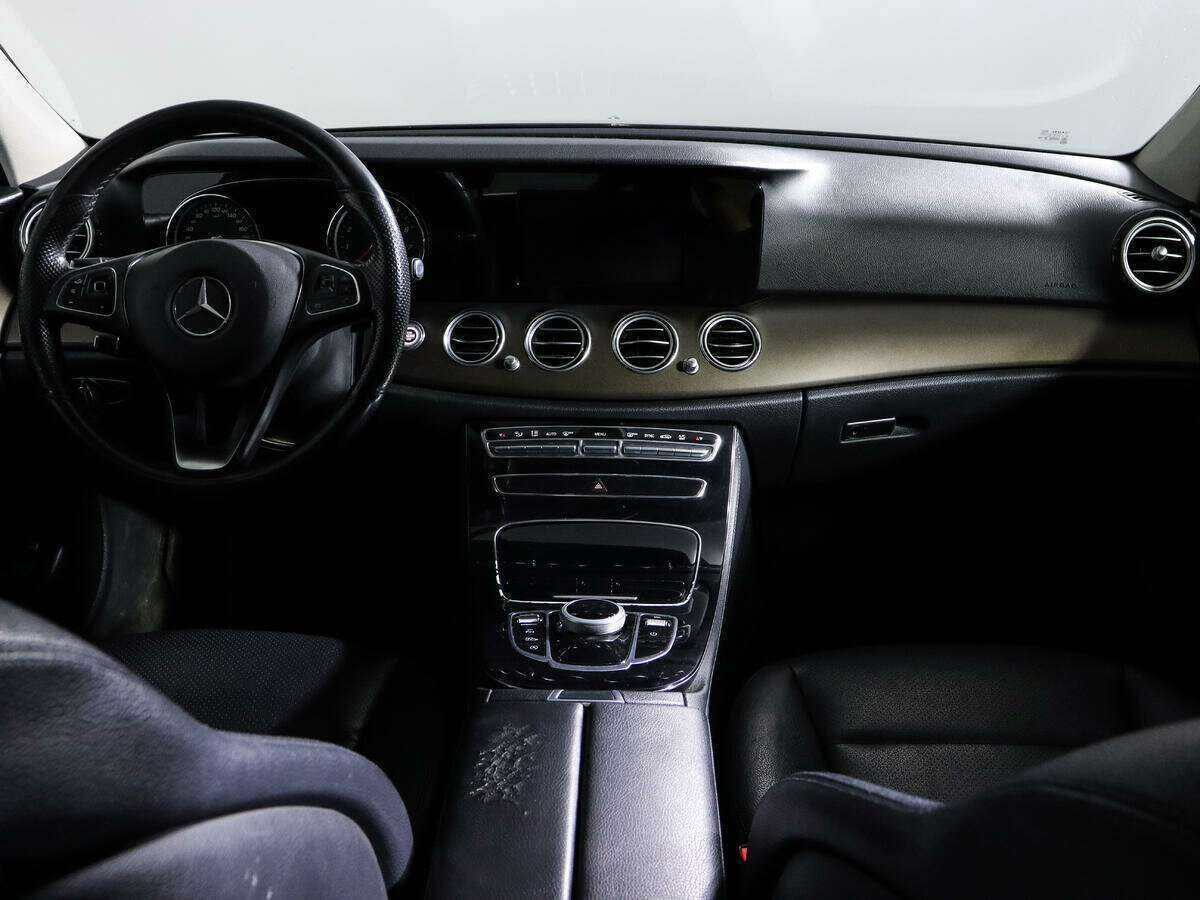 Mercedes-Benz E-Класс 2016 года с пробегом. Фото: #10