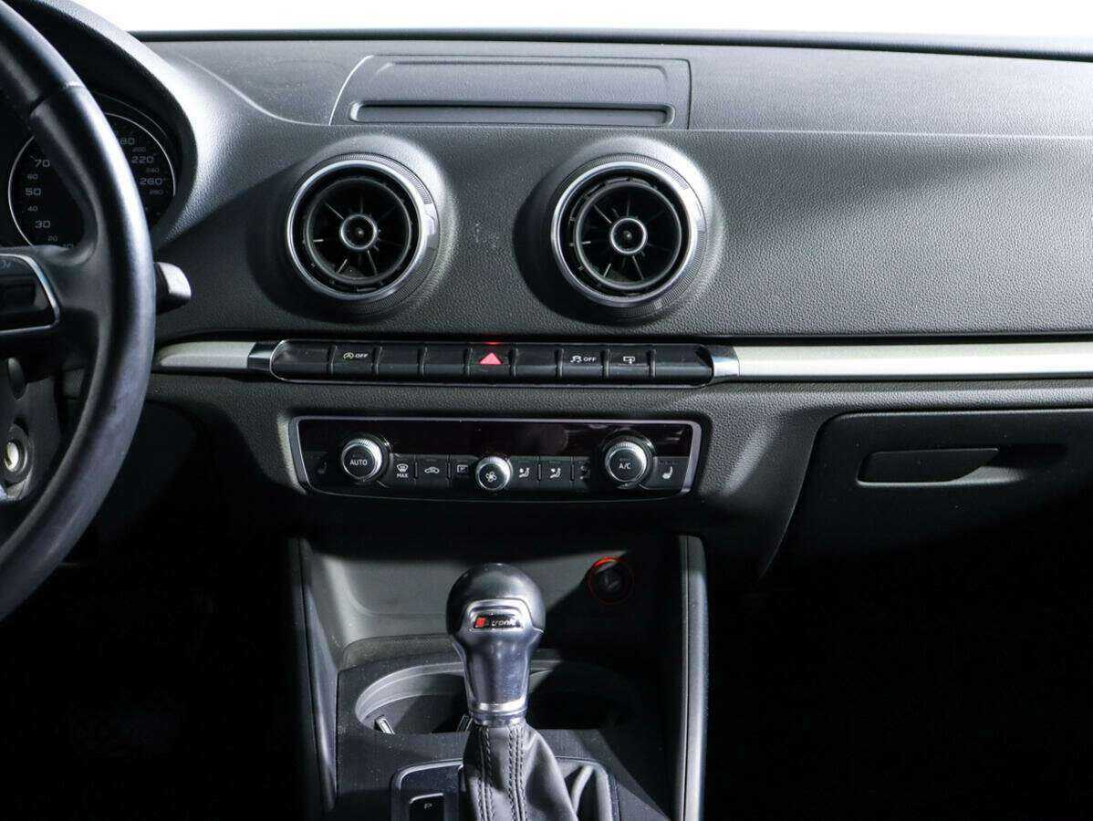 Audi A3 2015 года с пробегом. Фото: #10
