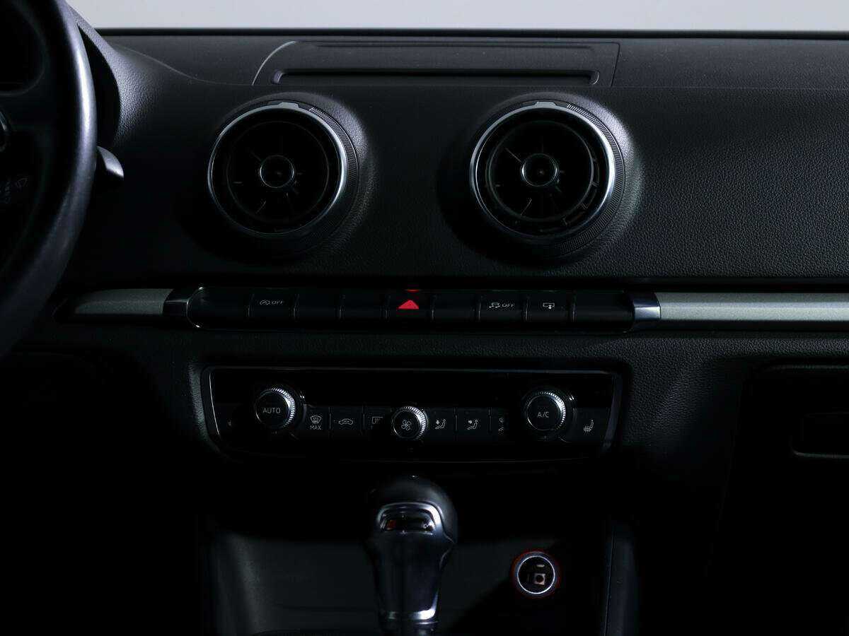 Audi A3 2014 года с пробегом. Фото: #9
