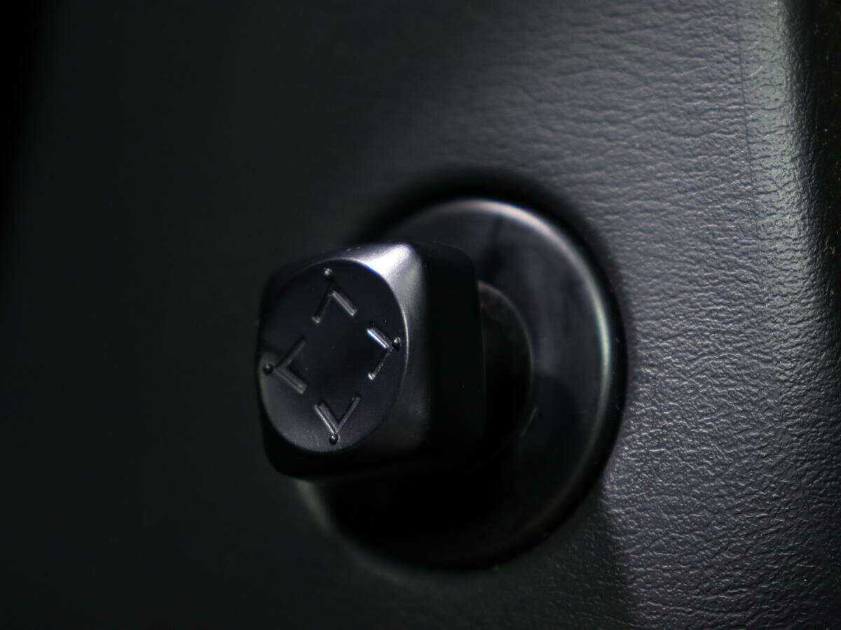 Nissan Pathfinder 2015 года с пробегом. Фото: #18