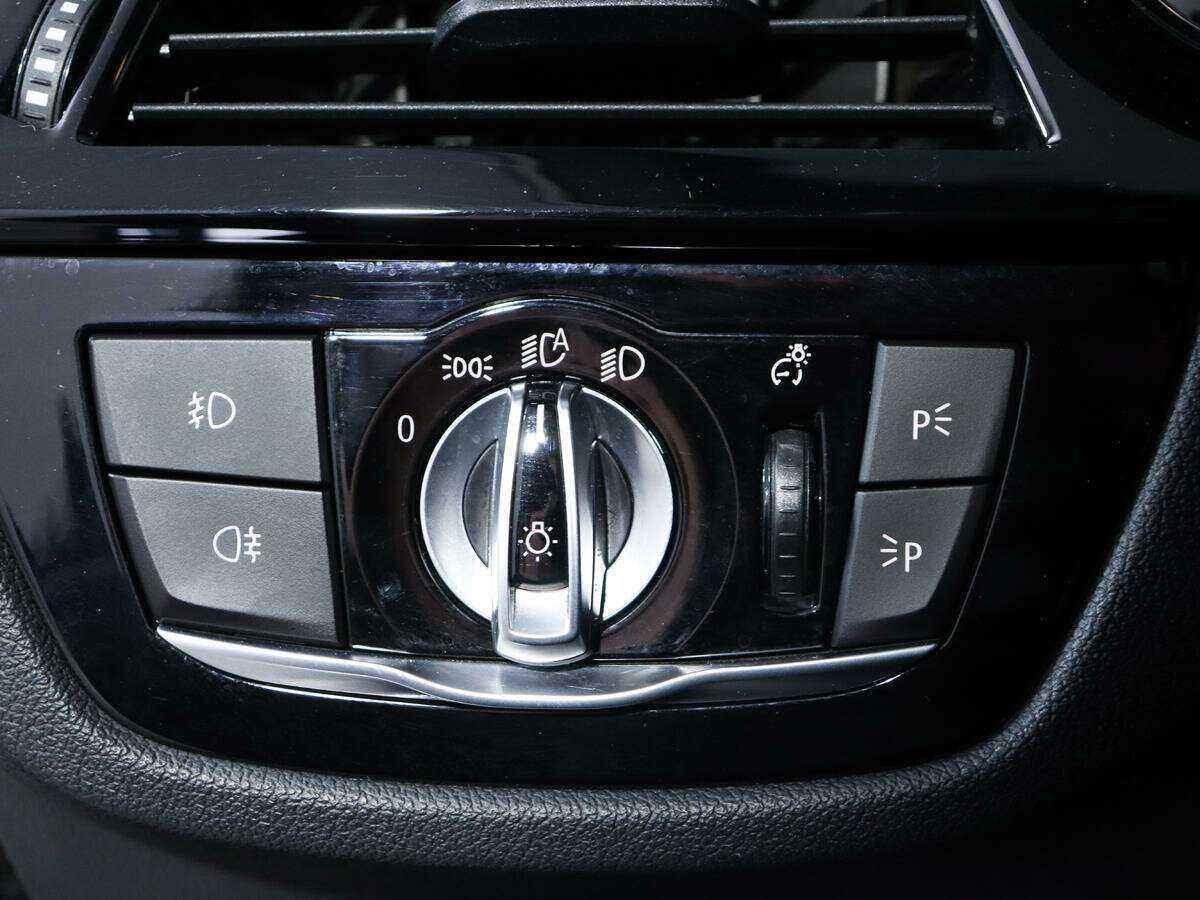 BMW 5 серии 2018 года с пробегом. Фото: #15