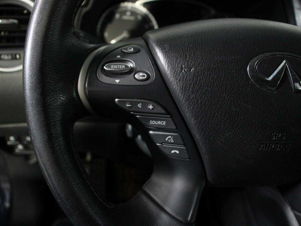 Infiniti QX60 2018 года с пробегом. Фото: #17