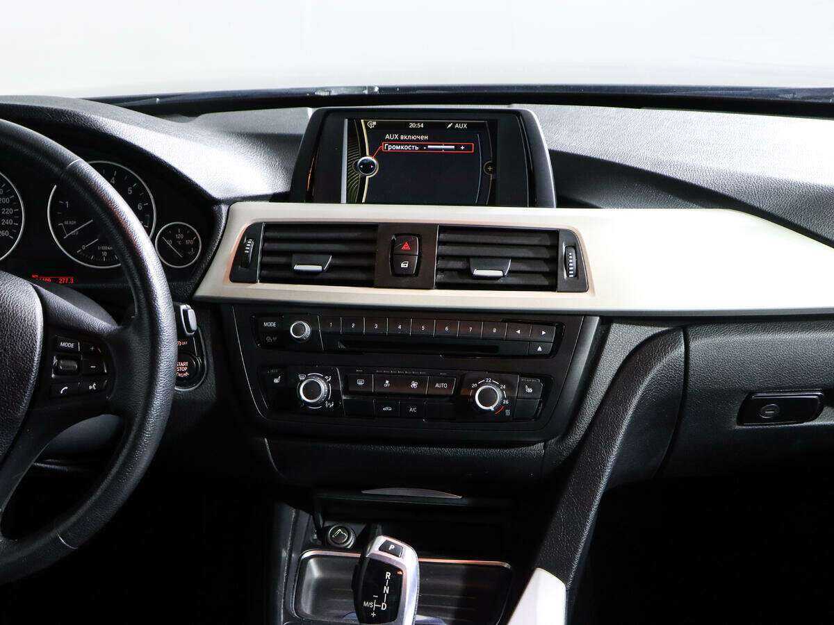 BMW 3 серии 2013 года с пробегом. Фото: #9