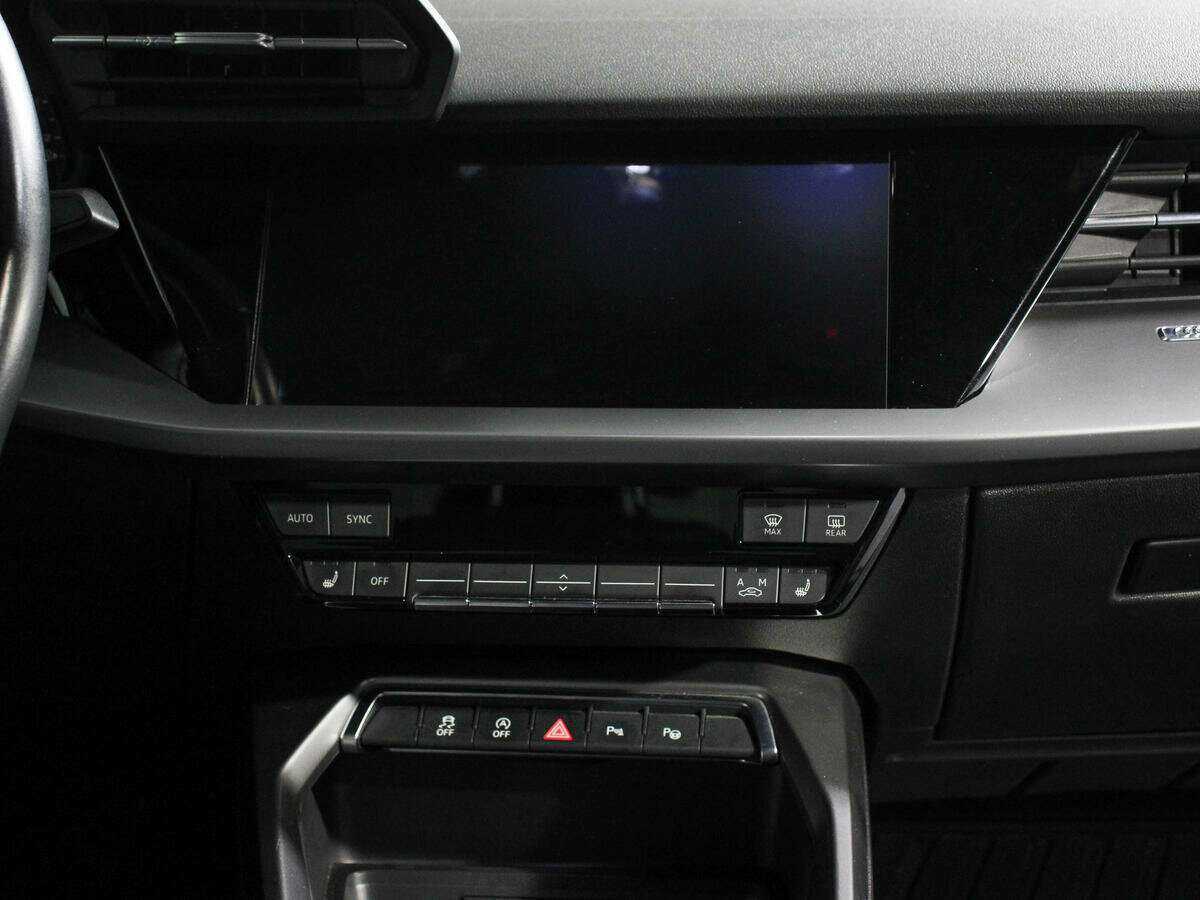 Audi A3 2021 года с пробегом. Фото: #12